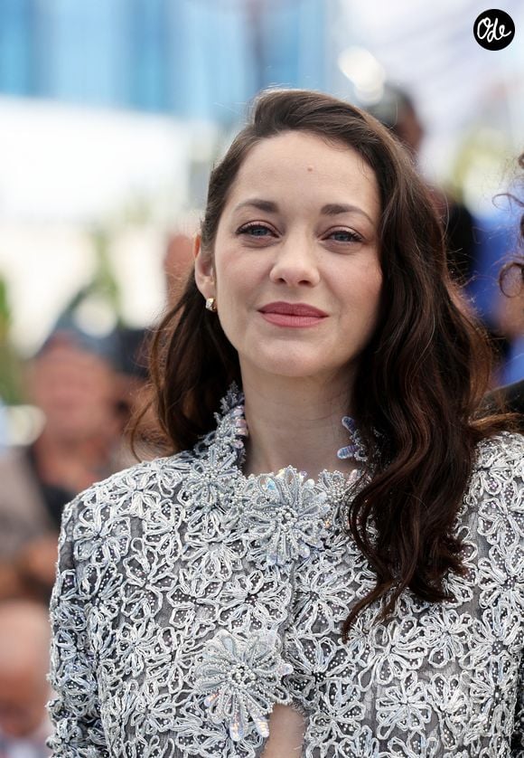 Marion Cotillard au photocall du film "Roma Elastica" lors du 79ème Festival International du Film de Cannes, France, le 21 mai 2026. © Jacovides-Moreau/Bestimage