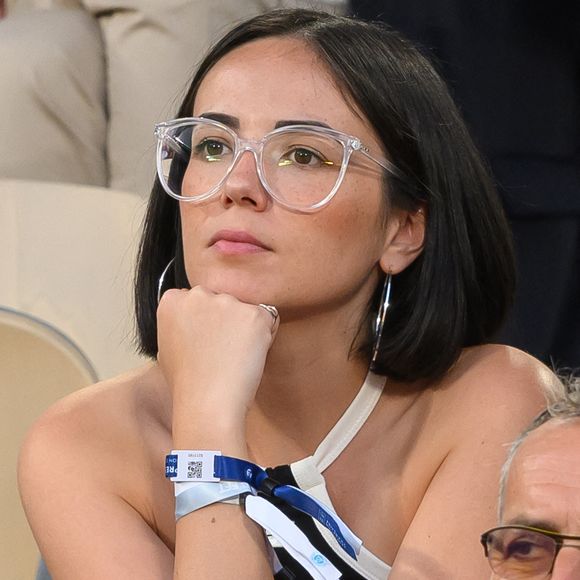 Agathe Auproux assiste aux Internationaux de France 2023 à Roland Garros le 4 juin 2023 à Paris, France. Photo by Laurent Zabulon/ABACAPRESS.COM