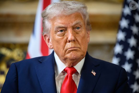 Donald J. Trump (président des Etats-Unis) en conférence de presse à Chequers lors de la visite officielle de D. Trump au Royaume-Uni. Aylesbury, le 18 septembre 2025. © PA Photo/ Bestimage