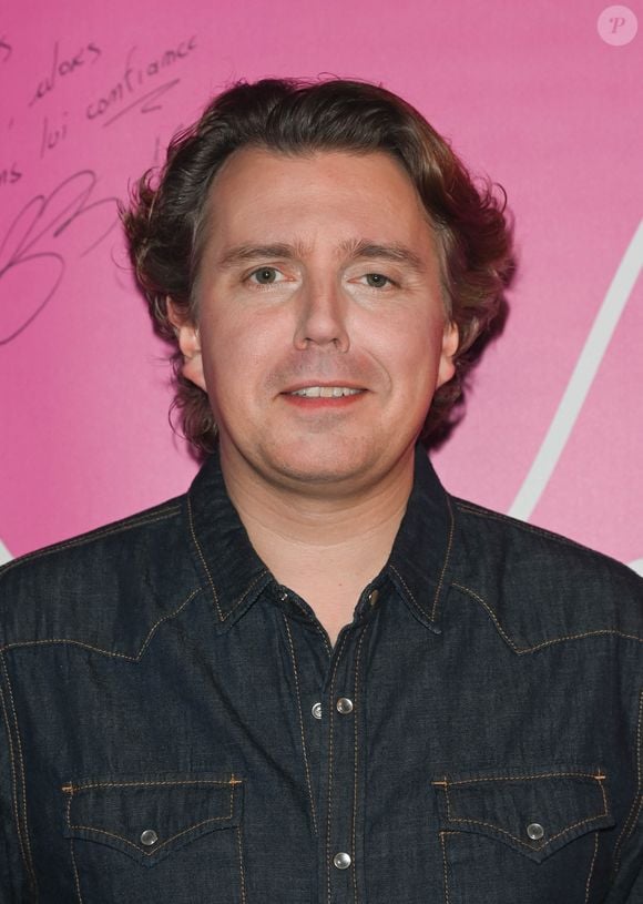 Exclusif - Alex Vizorek - Backstage - Enregistrement de l'émission "Tout le monde chante contre le cancer, les stars relèvent le défi" dans le cadre du gala de l'association "Tout le monde chante contre le cancer" présentée par J.Anthony au Dôme de Paris © Coadic Guirec-Christophe Clovis / Bestimag