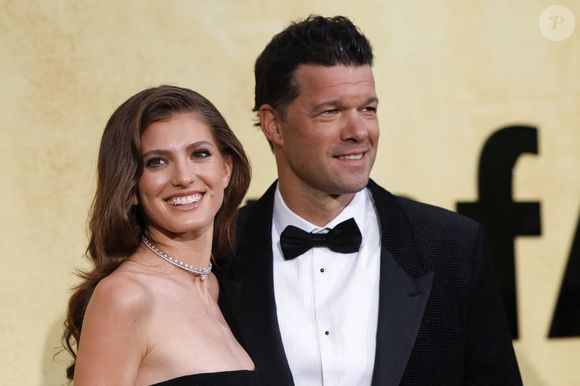 Sophia Schneiderhan et  Michael Ballack au photocall du gala AmFar 2025 by Chopard à l'Hôtel du Cap-Eden-Roc à Antibes le 22 mai 2025.

© Moreau / Jacovides / Bestimage