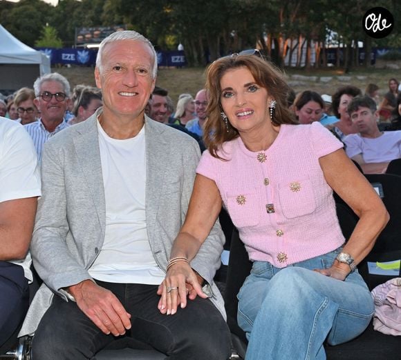Les jours de match, Didier Deschamps tient toutefois à ce que son épouse soit toujours installée au même endroit dans les tribunes.

Didier Deschamps et sa femme Claude durant la 2ème soirée de la seconde édition des Théâtrales d'Eze avec Mélanie Page dans la pièce "Je m'appelle Georges" à l'oppidum du Col d'Eze, le 3 août 2024.

© Bruno Bebert / Bestimage
