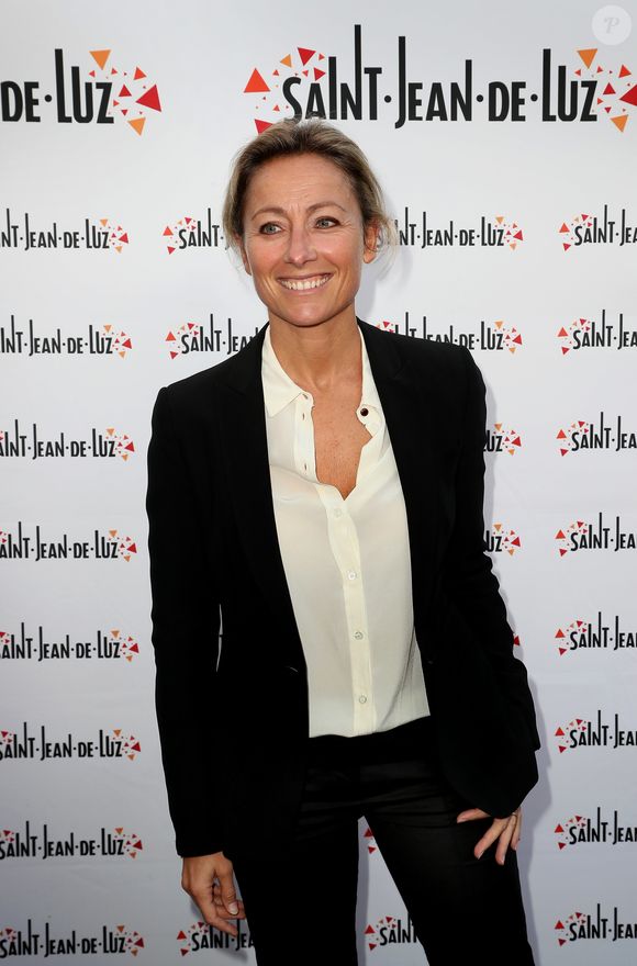 Pour décompresser

Anne-Sophie Lapix à la cérémonie de clôture du 3ème festival international de Saint-Jean-de-Luz, le 8 octobre 2016.
© Patrick Bernard/Bestimage