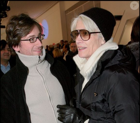 Françoise Hardy et son fils Thomas Dutronc - "Henri Salvador tire sa révérence" et fait ses adieux à a scène lors d'un concert au Palais des Congrès de Paris.