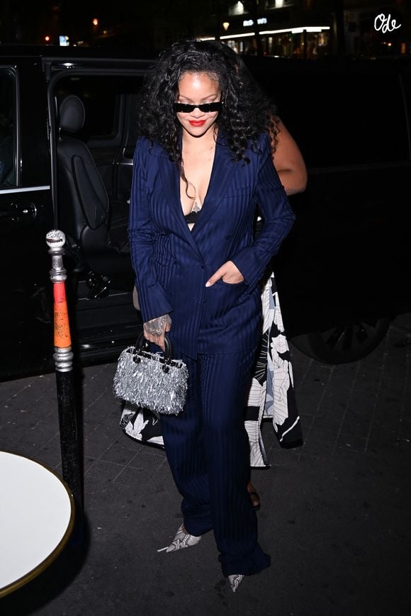 Rihanna arrive au restaurant Cesar Paris après le concert de Céline Dion le 16 septembre 2026. © Gedeon Taieb / Bestimage