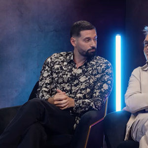 Désormais, Hugo Manos aimerait tourner la page. 

Hugo Manos et Laurent Ruquier parlent mariage et bébé dans "Legend"