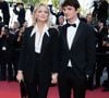 Son compagnon Niels Schneider sera également sur la Croisette avec trois films

Virginie Efira et son compagnon Niels Schneider - Montée des marches du film "Hors Normes" pour la clôture du 72ème Festival International du Film de Cannes. Le 25 mai 2019
© Borde / Bestimage