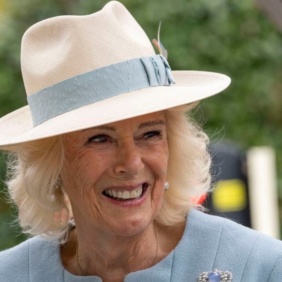 18 octobre 2025 - Journée des champions britanniques QIPCO à l'hippodrome d'Ascot, dans le Berkshire, au Royaume-Uni. Ici, la reine Camilla (Camilla Parker Bowles, reine consort d'Angleterre). GOFF  / BESTIMAGE