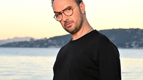 Jarry : Cette chose indispensable pour beaucoup de monde qu'il interdit formellement à ses enfants pour leur bien