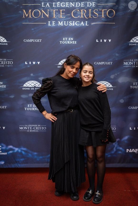 Exclusif - Koxie au photocall du showcase de présentation de la comédie musicale La Légende du Comte de Monte Cristo à Salle Gaveau à Paris, France, le 25 septembre 2025. © Julien Sarkissian/Bestimage