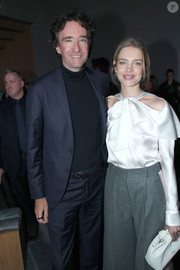 Natalia Vodianova estime que les femmes subissent davantage de pression sur ce sujet.

Antoine Arnault et sa femme Natalia Vodianova au Front Row du défilé Christian Dior Collection Femme Prêt-à-Porter Printemps/Eté 2026 lors de la Fashion Week de Paris (PFW), dans le Jardin des Tuileries, à Paris, France, le 1er octobre 2025. © Bertrand Rindoff/Bestimage