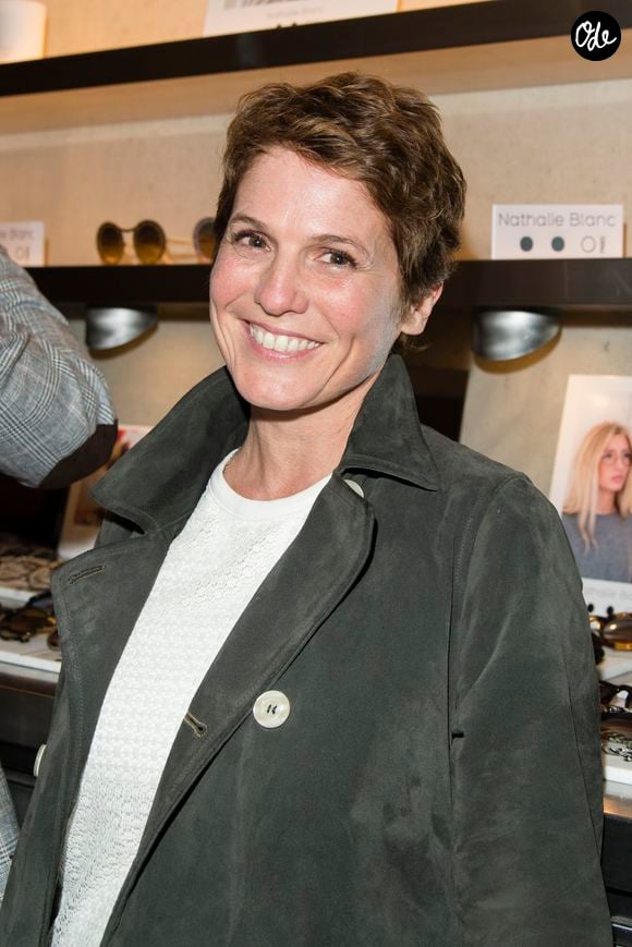 Exclusif - Maureen Dor - Présentation de la nouvelle collection de lunettes de Nathalie Blanc lors d'une soirée privée au restaurant Ma Cocotte à Saint-Ouen, France, le 5 octobre 2017. © Pierre Perusseau/Bestimage