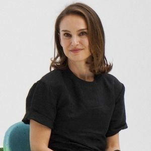 Paris, FRANCE  - Natalie Portman attends the Change Now event in Paris, showcasing her support for global change.



Pictured: Natalie Portman