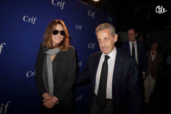 Dans une interview accordée à "Gala" le 20 septembre 2026, l’ancienne Première Dame décrit Estoublon comme un lieu d’apprentissage, d’inspiration et de convivialité.

Nicolas Sarkozy et Carla Bruni Sarkozy lors d'une cérémonie organisée par le Conseil des institutions juives de France (CRIF) en hommage aux victimes des attentats du Hamas du 7 octobre 2023 contre Israël, à l'occasion du premier anniversaire de l'événement, à Paris, le 7 octobre 2024.

© Jack Tribeca / Bestimage