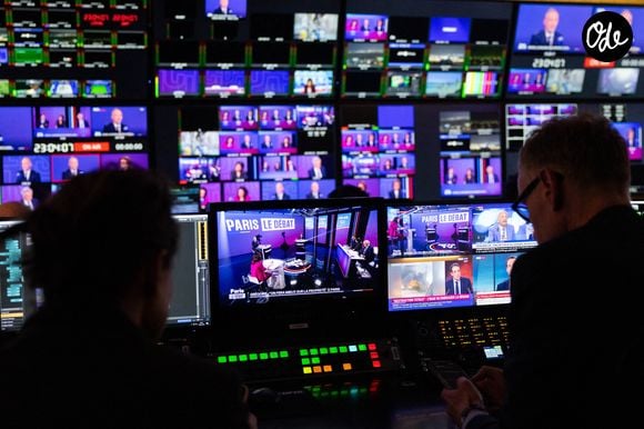 le dimanche 16 août 2026. Cela faisait 5 ans qu'elle officiait sur la chaîne.

Cette photo illustre la régie technique lors d'un débat télévisé organisé par la chaîne BFMTV à Paris, en France, le 18 mars 2026, avant le second tour des élections municipales françaises de 2026, prévu le 22 mars. Photo d'Alexis Jumeau/ABACAPRESS.COM