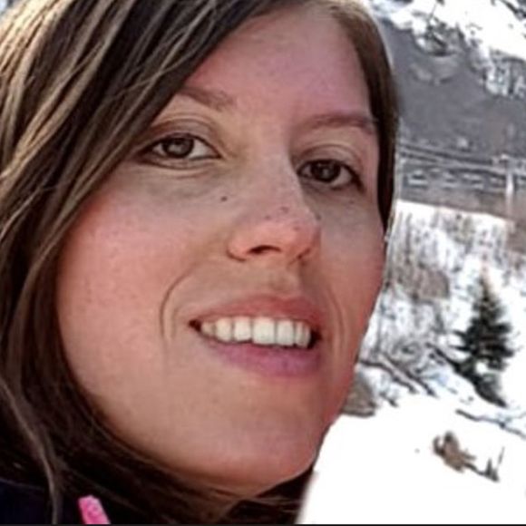 Après la troublante disparition de Delphine Jubillar, dans le Tarn, le mystère est toujours total. Cette infirmière de 37 ans a disparu sans laisser de trace. Son corps n'a, d'ailleurs, jamais été retrouvé. 

Delphine Jubillar sur les réseaux sociaux avant sa disparition.