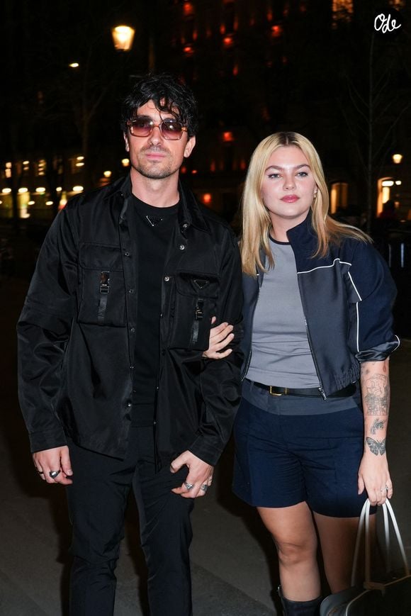 Florian Rossi et Louane arrivent à l’after-party Miu Miu lors de la Fashion Week de Paris consacrée aux collections femme automne-hiver 2025-2026, le 11 mars 2025 à Paris, en France. © Photo de Lucia Sabatelli / Bestimage