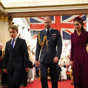 Le prince George de Galles, Le prince William, prince de Galles, Catherine (Kate) Middleton, princesse de Galles - La famille royale d'Angleterre lors d'une réception au palais de Buckingham à Londres en marge du 80ème anniversaire de la fin de la Seconde guerre mondiale (VE Day) à Londres le 5 mai 2025.