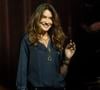 Afin de lui rendre hommage,
Carla Bruni - Scène du Gala de la Fondation Recherche Alzheimer placée sous le signe de l’émotion et du partage avec un concert unique sur le thème "2 générations chantent pour la 3ème" à l’Olympia à Paris le 17 mars 2025. © Olivier Borde - Bertrand Rindoff/Bestimage