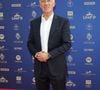 Didier Deschamps a exprimé son profond respect pour son mentor, confiant qu'il comptait toujours énormément pour lui.

Didier Deschamps - Photocall de la 34ème édition des Trophées UNFP du Football au Palais Brongniart à Paris le 11 mai 2026. © Coadic Guirec/Bestimage