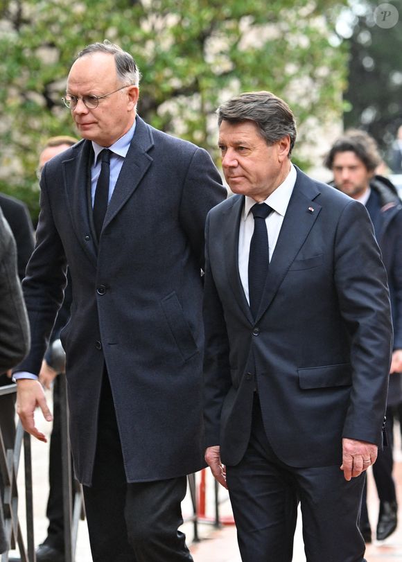 Edouard Philippe, Christian Estrosi - Obsèques de Didier Guillaume (ancien ministre de l'Agriculture entre 2018 et 2020 et ancien Ministre d'Etat de Monaco 2024–2025) en la cathédrale Notre-Dame-Immaculée de Monaco le 23 janvier 2025. © Bruno Bebert/Bestimage