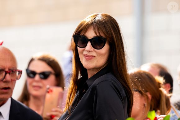 Le 25 juillet 2025, Giffoni Valle Piana, Salerne, Italie : Monica Bellucci assiste à la présentation de Netflixâ€™s Wednesday Season 2 au 55e Festival du film de Giffoni 2025 le 25 juillet 2025 à Giffoni Valle Piana, Salerno, Italie. © Francesco Luciano/ZUMA Press Wire/Bestimage