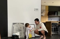 "Notre maison est vendue. Une maison, ce n'est pas que des murs. C'est là qu'Andréa a fait ses premiers pas, là où ils ont grandi. On a tourné la page en douceur mais le Nord restera toujours dans mon coeur. Un petit bout de nous reste là-bas même si on sait qu'on a fait le bon choix"