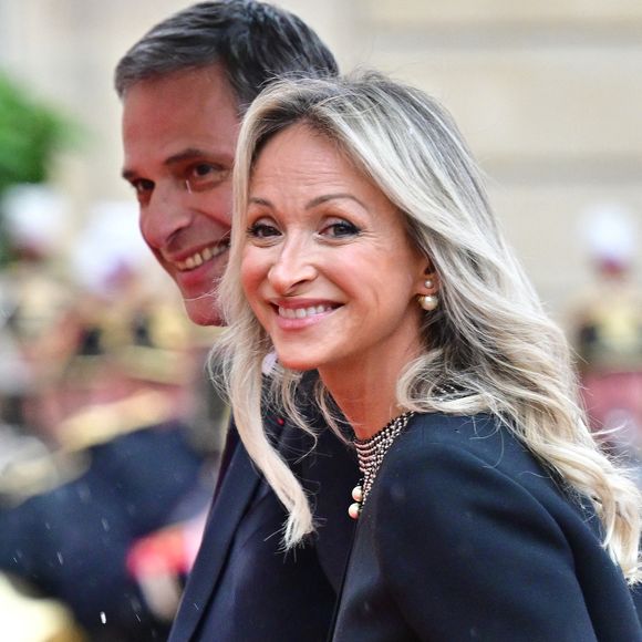 Rodolphe Saadé, Pdg de CMA CGM et sa femme Véronique Albertini - Arrivées des personnalités au dîner d’État en l’honneur du président brésilien et de sa femme au palais présidentiel de l’Élysée à Paris le 5 juin 2025.

© Christian Liewig / Bestimage