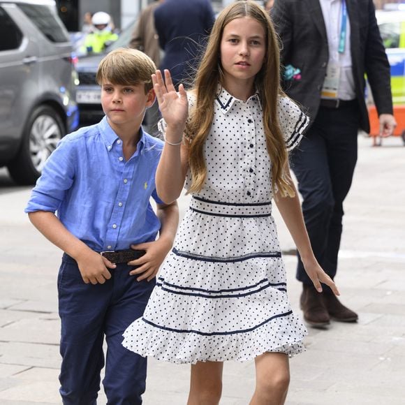 Le prince William, prince de Galles, et Catherine (Kate) Middleton, princesse de Galles, avec leurs enfants le prince George de Galles, la princesse Charlotte de Galles et le prince Louis de Galles, au jour 9 des "Jeux du Commonwealth 2026" à l'OVO Hydro de Glasgow le Samedi 1er août 2026.

Photo : Zuma Press / Bestimage