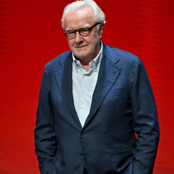 Alain Ducasse a fermement exclu l'idée de léguer ses sociétés à ses héritiers.

Le chef Alain Ducasse - Cérémonie des remises des Etoiles Michelin 2026 au Grimaldi Forum à Monaco le 16 mars 2026. 1 étoile, 7 nouveaux 2 étoiles et 1 nouveau 3 étoiles pour l'édition 2026 © Bruno Bebert/Bestimage