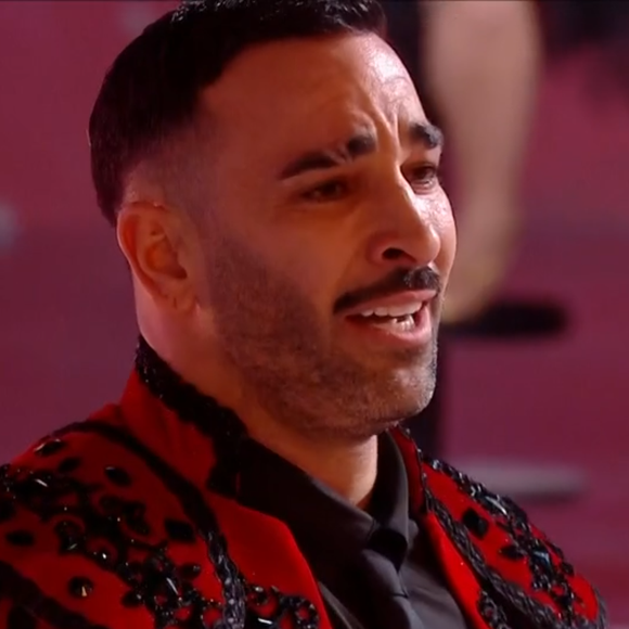 Adil Rami et ses jumeaux dans "Danse avec les stars", capture d'écran TF1.  Le 11 avril 2025.