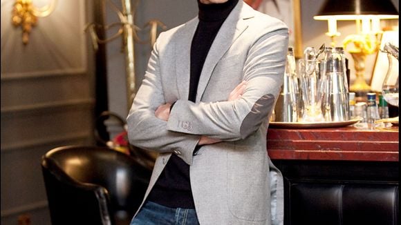 Emmanuel Philibert de Savoie se sépare de sa villa corse "sculptée dans la roche", un paradis les pieds dans l'eau proposé à plusieurs millions d'euros