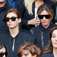 A Paris, Clotilde Courau retrouve sa fille Vittoria au coeur de la ville pour un événement auquel ont assisté de nombreuses personnalités