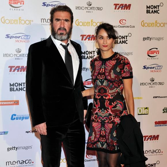 Eric Cantona et Rachida Brakni assistent à la cérémonie du 'Golden Foot Award' à Monaco, le 17 avril 2012.

Photo : Junior / Bestimage