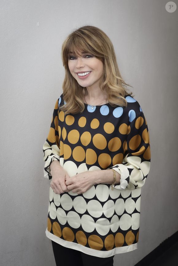 Exclusif - Isabelle Morizet, en backstage de l’émission « TPMP » La dernière sur C8,  présentée par C.Hanouna et diffusée en direct sur C8, Paris, France, le 27 fevrier 2025. © Jack Tribeca / Bestimage