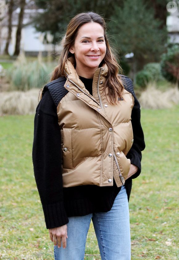 Ce prix donne notamment accès à une suite junior de 60 mètres carrés.

La productrice Mélissa Theuriau - Photocall du film "Le dilemme d'Hippocrate" lors de la 25ème édition du Festival TV de Luchon le 6 février 2026. © Patrick Bernard/Bestimage
