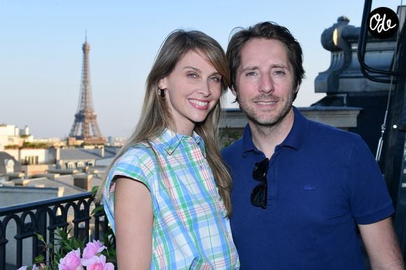 Ophélie Meunier et son mari Mathieu Vergne à la soirée Jardin Secret sur le rooftop de l'hôtel The Peninsula Paris le 7 juin 2023.
© Rachid Bellak / Bestimage