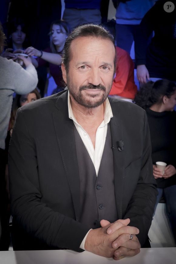 Francis Lalanne - Enregistrement de l'émission "TPMP (Touche Pas à Mon Poste)", présentée par C.Hanouna et diffusée en direct sur C8 le 8 février 2023
© Jack Tribeca / Bestimage