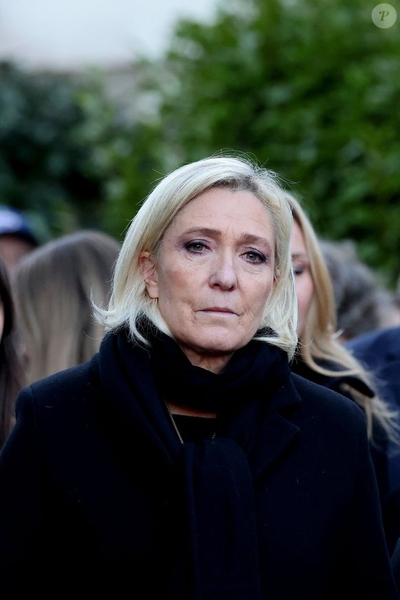 Marine Le Pen - Sortie du clan Le Pen aux obsèques de Jean-Marie Le Pen en l'église Saint-Joseph à la Trinité-sur-Mer le 11 janvier 2025.
© Dominique Jacovides / Guillaume Collet / Bestimage
