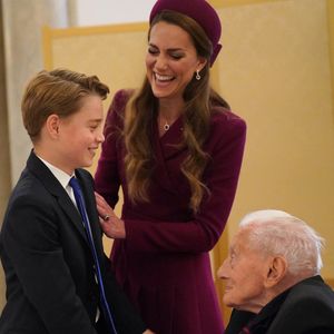 Catherine (Kate) Middleton, princesse de Galles, Le prince George de Galles - Les membres de la famille royale britannique assistent à la célébration du 80ème anniversaire de la fin de la Seconde guerre mondiale (VE80 Tea Party) au palais de Buckingham, à Londres, au Royaume-Uni, le 5 mai 2025. 
© Yui Mok/WPA-Pool / Julien Burton / Bestimage