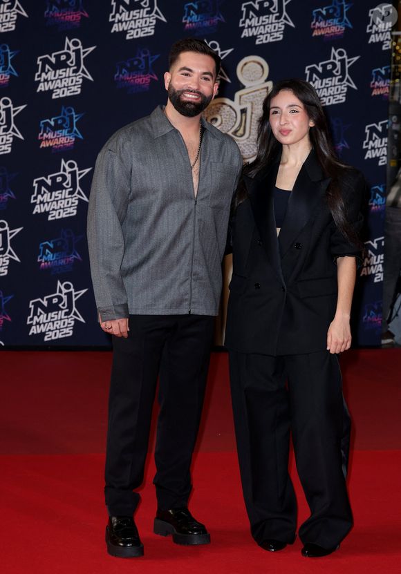 Kendji Girac et Ambre (Star Academy 2025) au photocall de la 27ème édition des NRJ Music Awards au palais des Festivals de Cannes, France, le 31 octobre 2025. © Dominique Jacovides/Bestimage