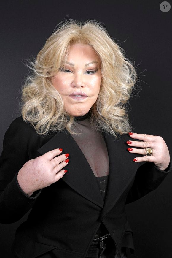 Exclusif - Portrait de Jocelyne (Jocelyn) Wildenstein (La femme chat) lors de l'enregistrement de l'émission "Chez Jordan de Luxe" à Paris. Le 16 octobre 2024
© Cédric Perrin / Bestimage