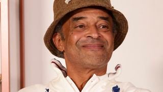 Yannick Noah entouré de ses fils Joakim et Joalukas au Parc des Princes pour une soirée de légende