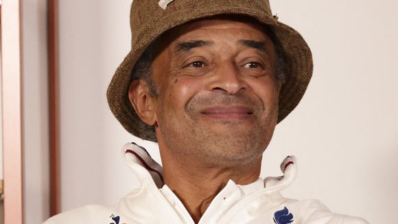 Yannick Noah entouré de ses fils Joakim et Joalukas au Parc des Princes pour une soirée de légende