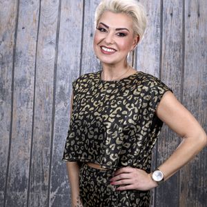 Portraits de Katrina Patchett lors de l'enregistrement de l'émission "Chez Jordan de Luxe" à Paris le 20 février 2024.