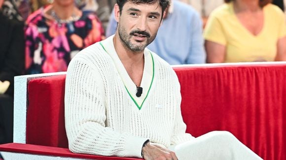 "Je ne m'y attendais pas du tout" : Jérémy Frérot perd ses moyens face à une personne à qui il doit beaucoup