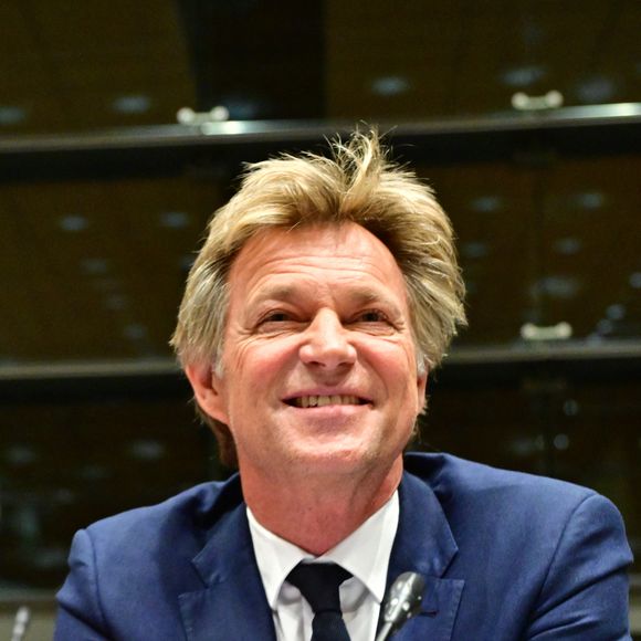 "Quatre millions de téléspectateurs hier soir à 20h30 : c’est un score régulier que nous installons. Quatre millions de téléspectateurs, c’est important, c’est beaucoup de monde"

Audition de Laurent Delahousse, journaliste et présentateur de télévision, par la commission d'enquête "Audiovisuel public" à l'Assemblée Nationale à Paris, France, le 2 février 2026. © Christian Liewig/Bestimage