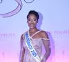 La nouvelle élection de Miss France approche et le règne d’Angélique Angarni-Filopon touche à sa fin. Le jury de cette nouvelle édition vient d’être dévoilé par TF1. 

Angélique Angarni-Filopon  -- Soirée de gala du 10ème anniversaire de l’association "Les Bonnes Fées" à l’Hôtel The Peninsula Paris. The Peninsula Paris © Rachid Bellak/Bestimage