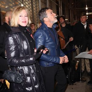 Ils ont réussi à transformer leur histoire d’amour en une amitié solide et apaisée.

Melanie Griffith, Antonio Banderas à l'after-party de l'émission Saturday Night Live au club Zuma à New York. Photo par Backgrid USA / Bestimage