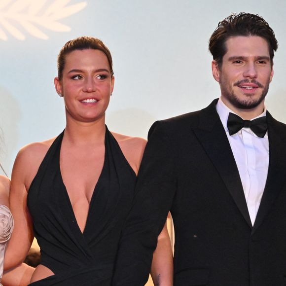 L’acteur a répondu avec humour et calme, déclinant poliment mais fermement l’invitation. 

Adèle Exarchopoulos, François Civil - Descente des marches du film « L’amour ouf » lors du 77ème Festival International du Film de Cannes, au Palais des Festivals à Cannes. Le 23 mai 2024
© Bruno Bebert / Bestimage
